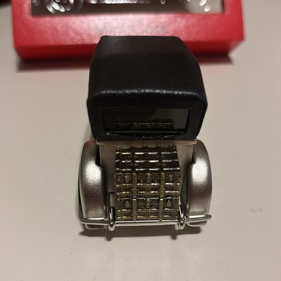 Timex Silver Vintage Car Mini Clock - Picture 4 of 9